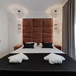 Apartment Vagabundo Beachfront 1 - Luxury - Sea Views - Free Parking